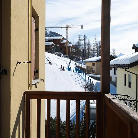 Mcx Vacation - Casa Marmore Direct In & Out With Exclusive Slope Access, Valtournenche! Διαμέρισμα *