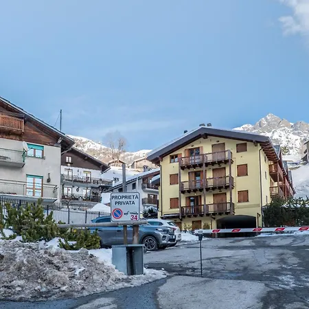 Mcx Vacation - Casa Marmore Direct In & Out With Exclusive Slope Access, Valtournenche! * Crépin