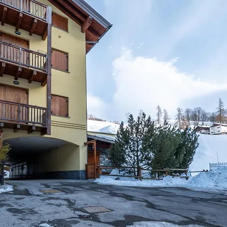 Mcx Vacation - Casa Marmore Direct In & Out With Exclusive Slope Access, Valtournenche! *
