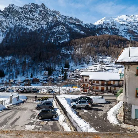 Mcx Vacation - Casa Marmore Direct In & Out With Exclusive Slope Access, Valtournenche!